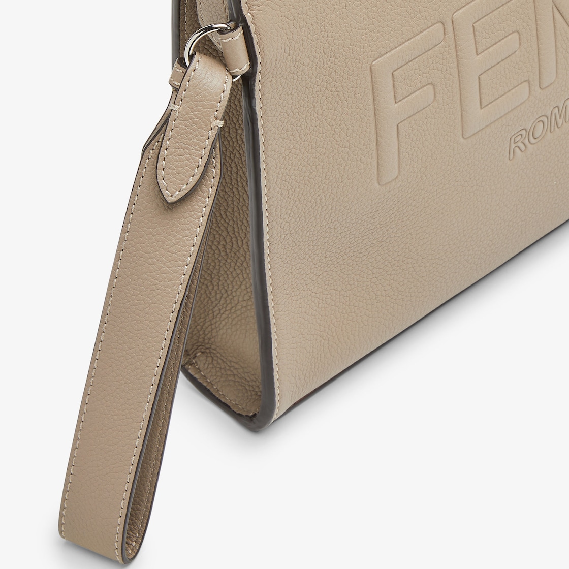 FENDI ROMAクラッチバッグ - ベージュレザー スリムクラッチ | Fendi