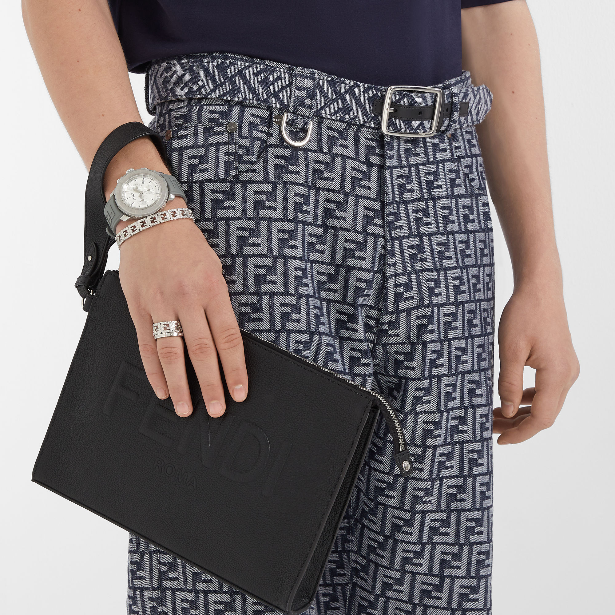 fendi flat pouch