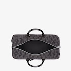 حقيبة Duffle بحجم متوسط