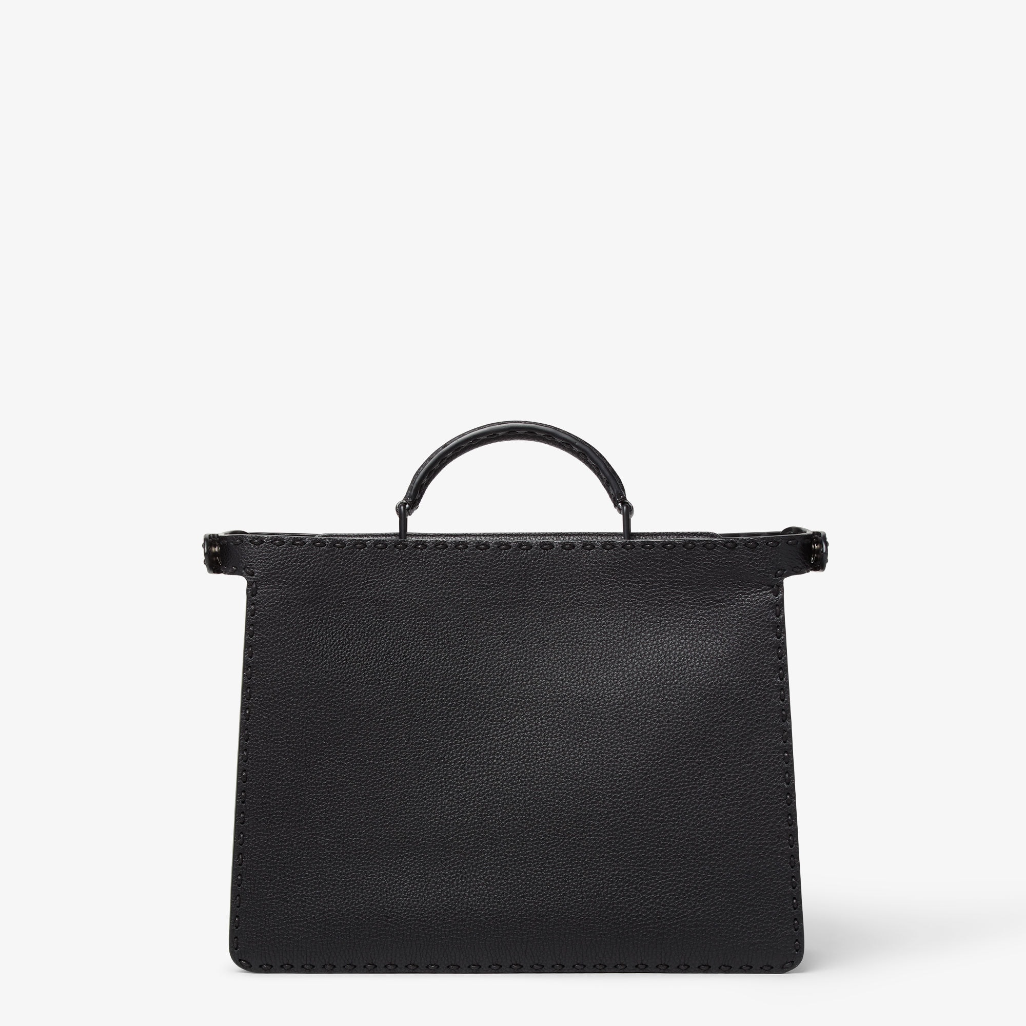 ピーカブー ISeeU ミディアム カーフレザー ブラック | Fendi