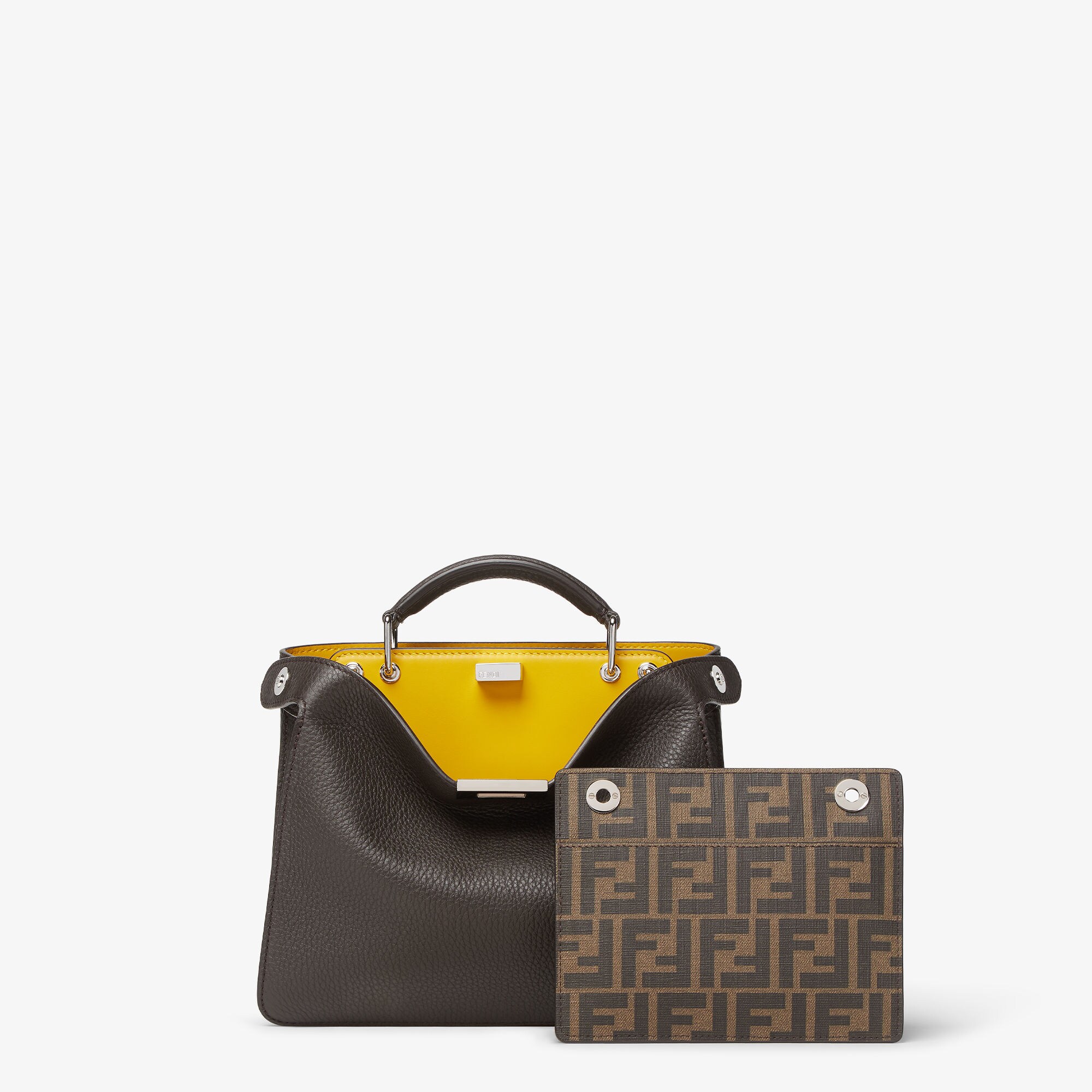 ピーカブー ISeeU スモール レザー ブラウン | Fendi