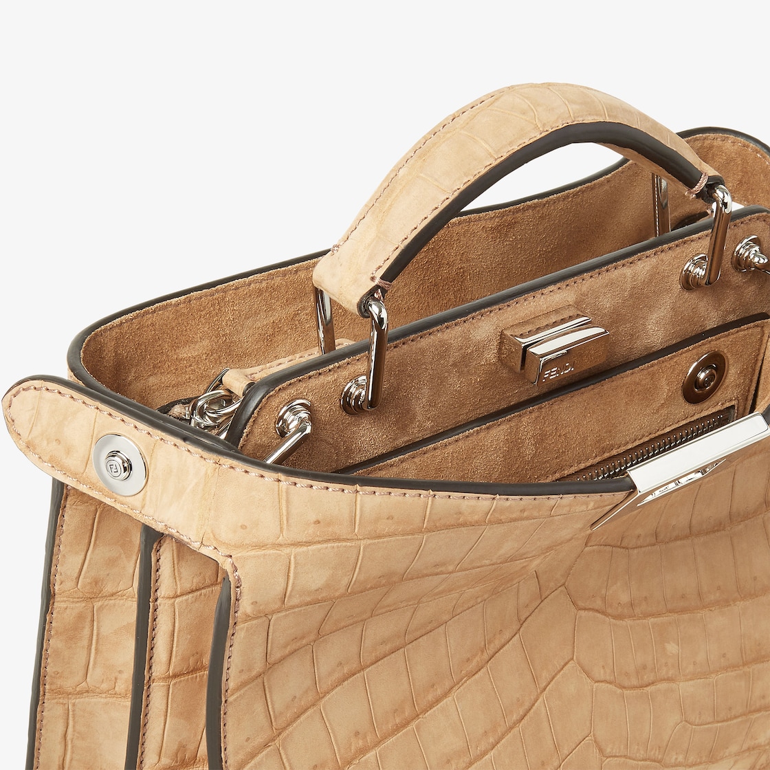 Peekaboo ISeeU Small