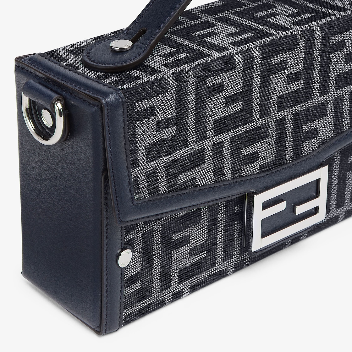 Baguette Soft Trunk