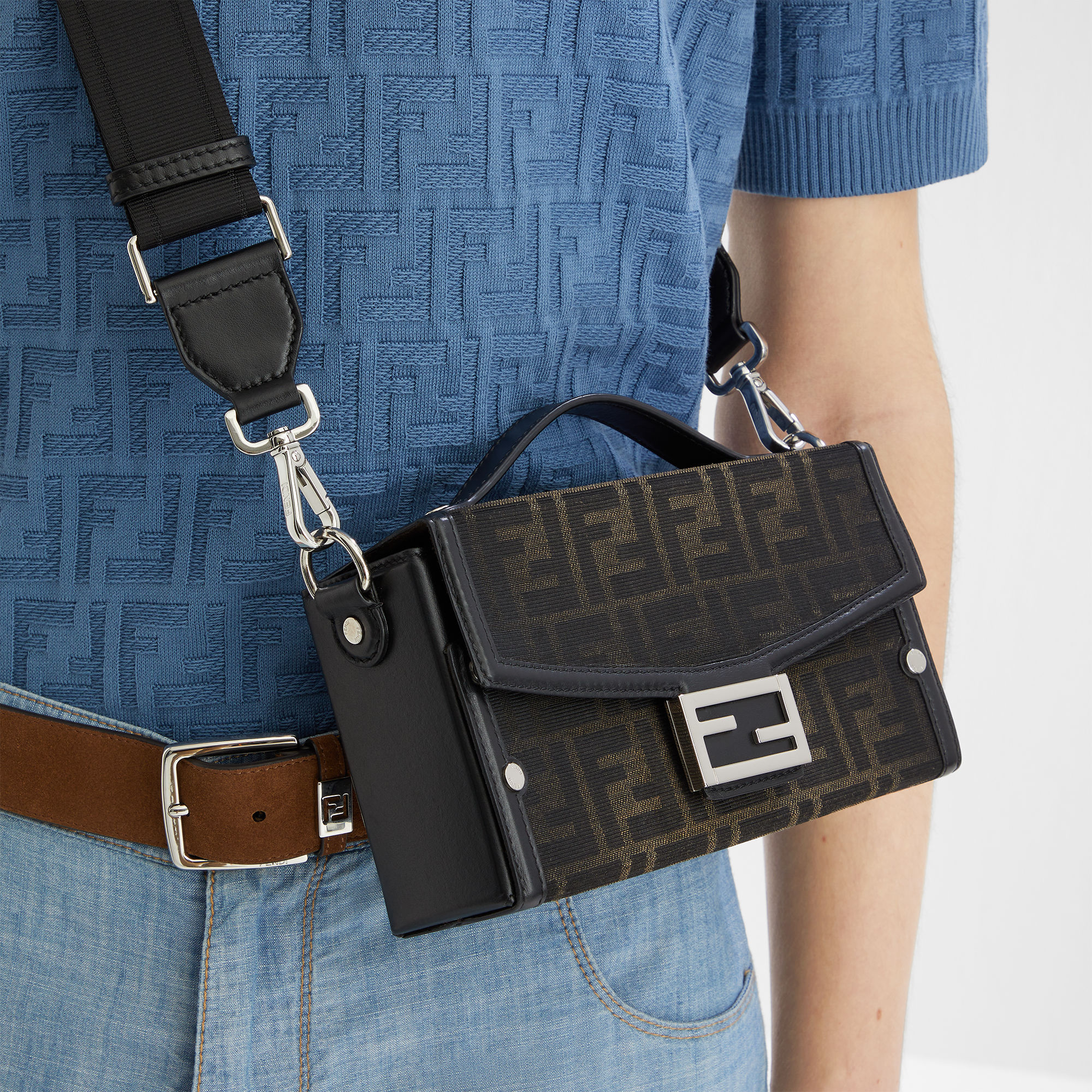 ソフトトランク バゲット ファブリック ブラウン | Fendi ソフトトランク バゲット ファブリック ブラウン | Fendi