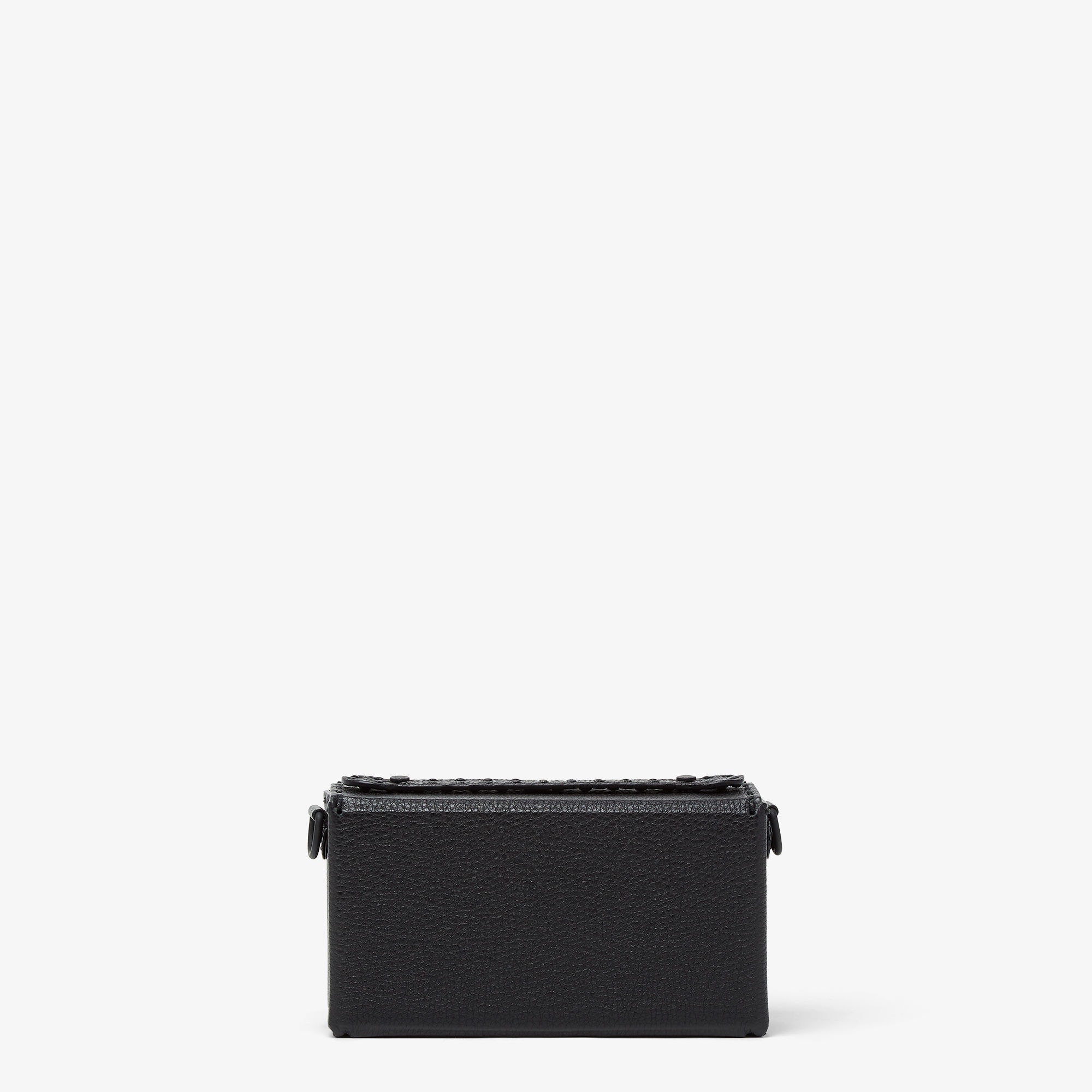 セレリア ソフトトランク バゲット カーフレザー ブラック | Fendi