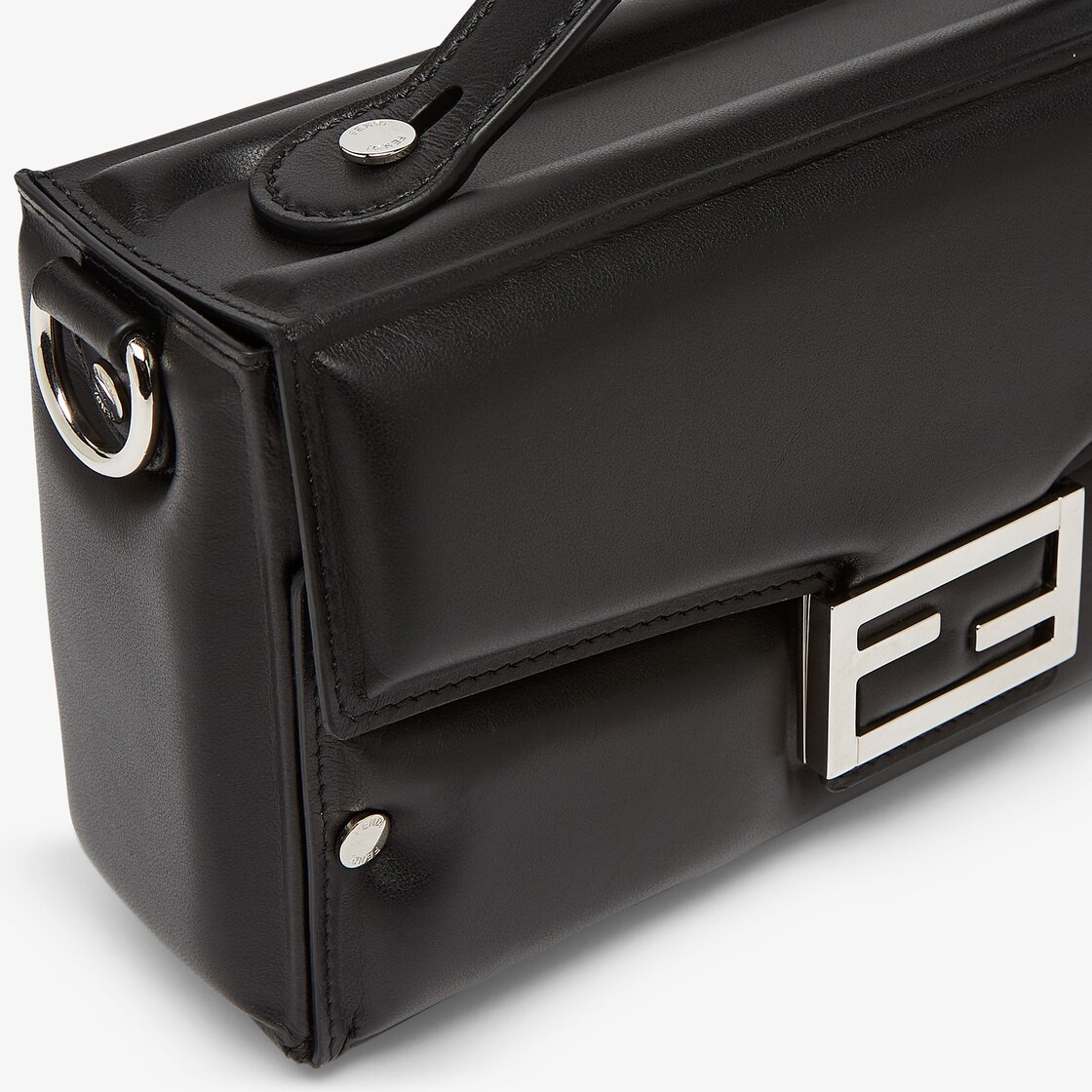 バゲット ソフトトランク レザー ブラック | Fendi バゲット ソフトトランク レザー ブラック | Fendi