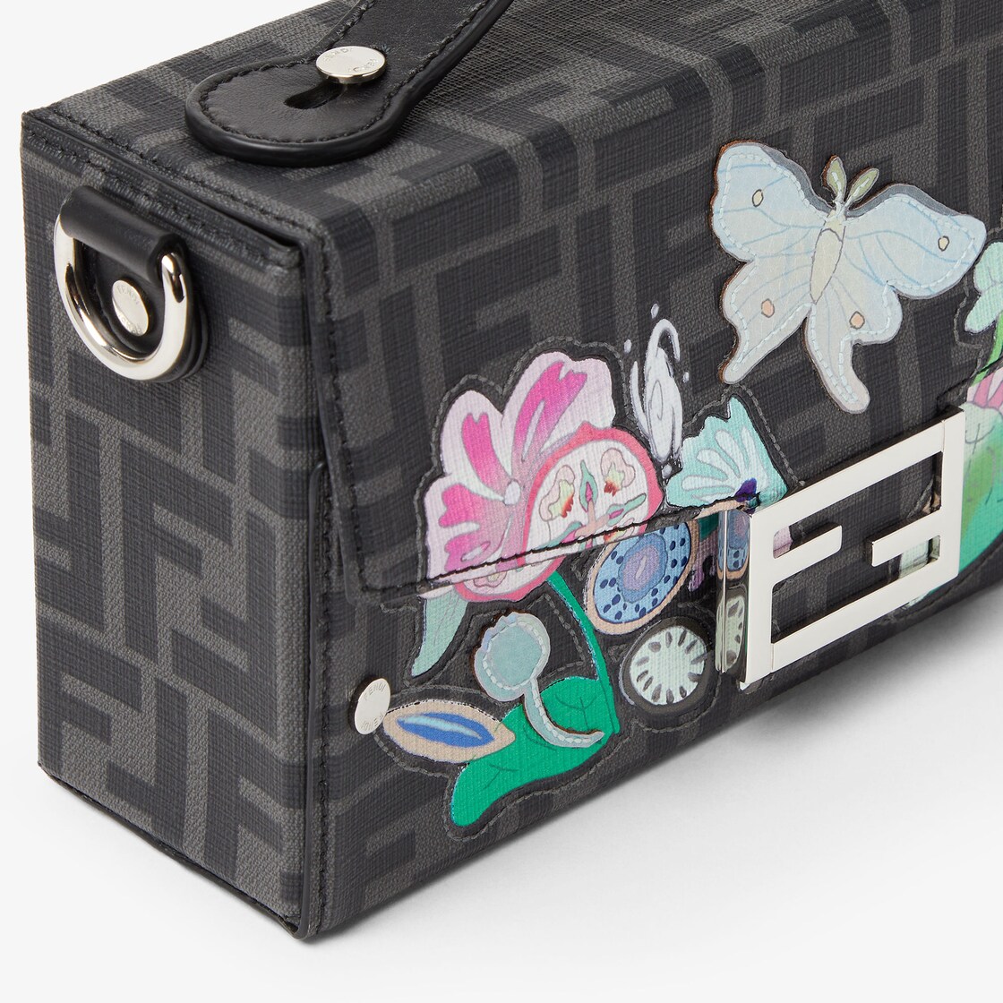 Baguette® Soft Trunk Fantastic FENDI Future