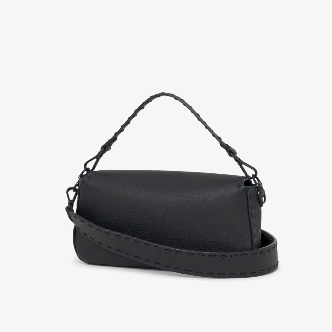 Regular Baguette Cuoio Romano leather Black | Fendi Regular Baguette Cuoio Romano leather Black | Fendi