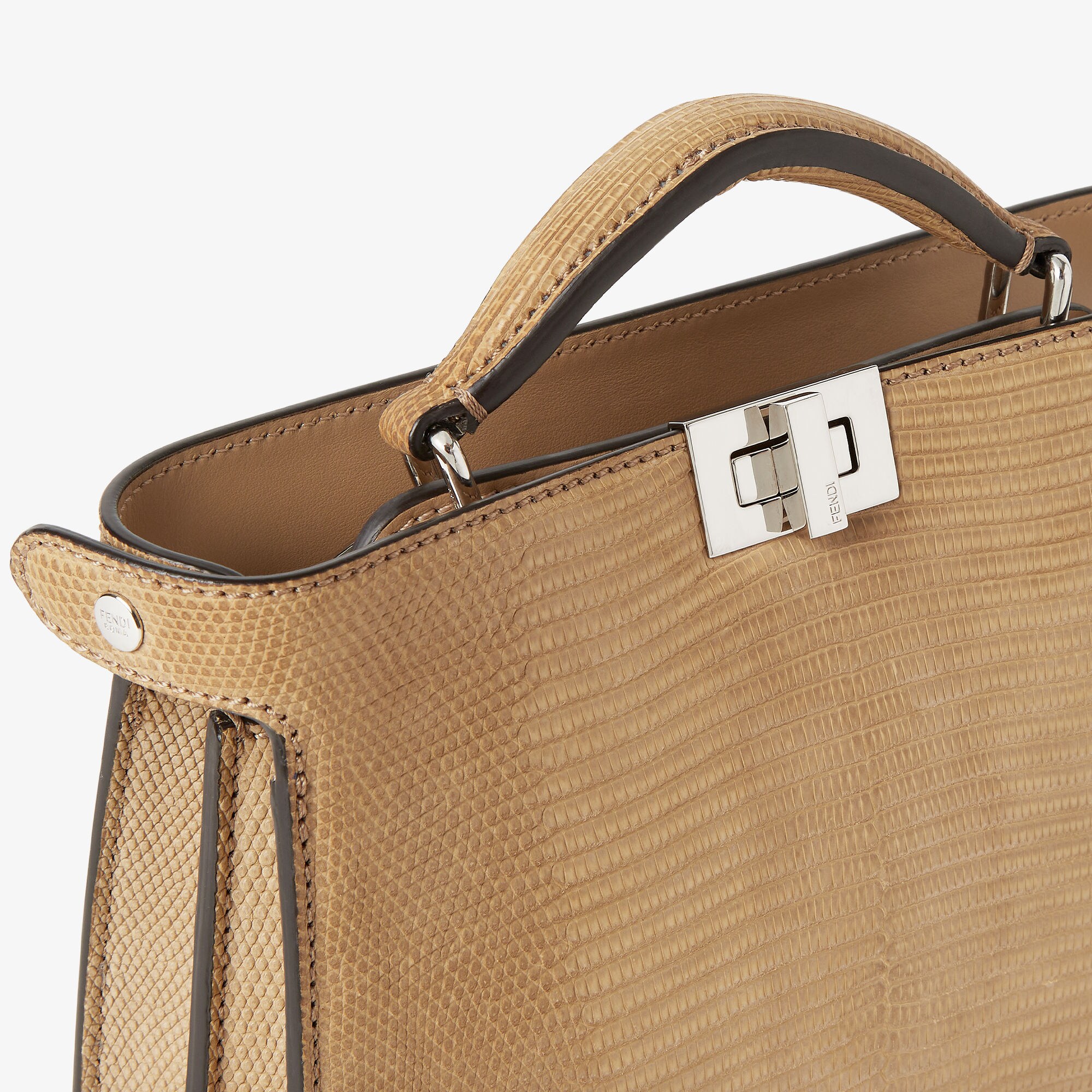 ピーカブー ISeeU エックスクロス プレシャスレザー ベージュ | Fendi