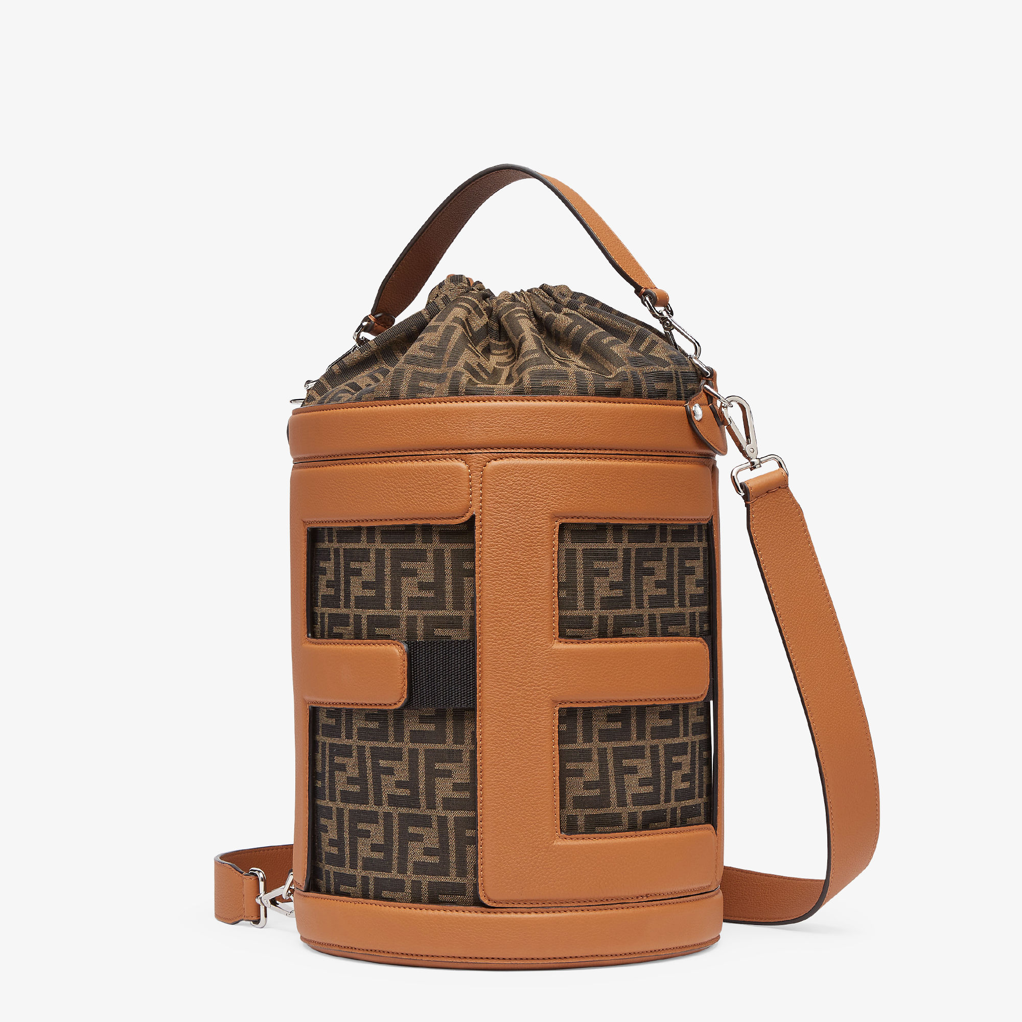 即日発送 FENDI サステナブルバッグ cerkafor.com