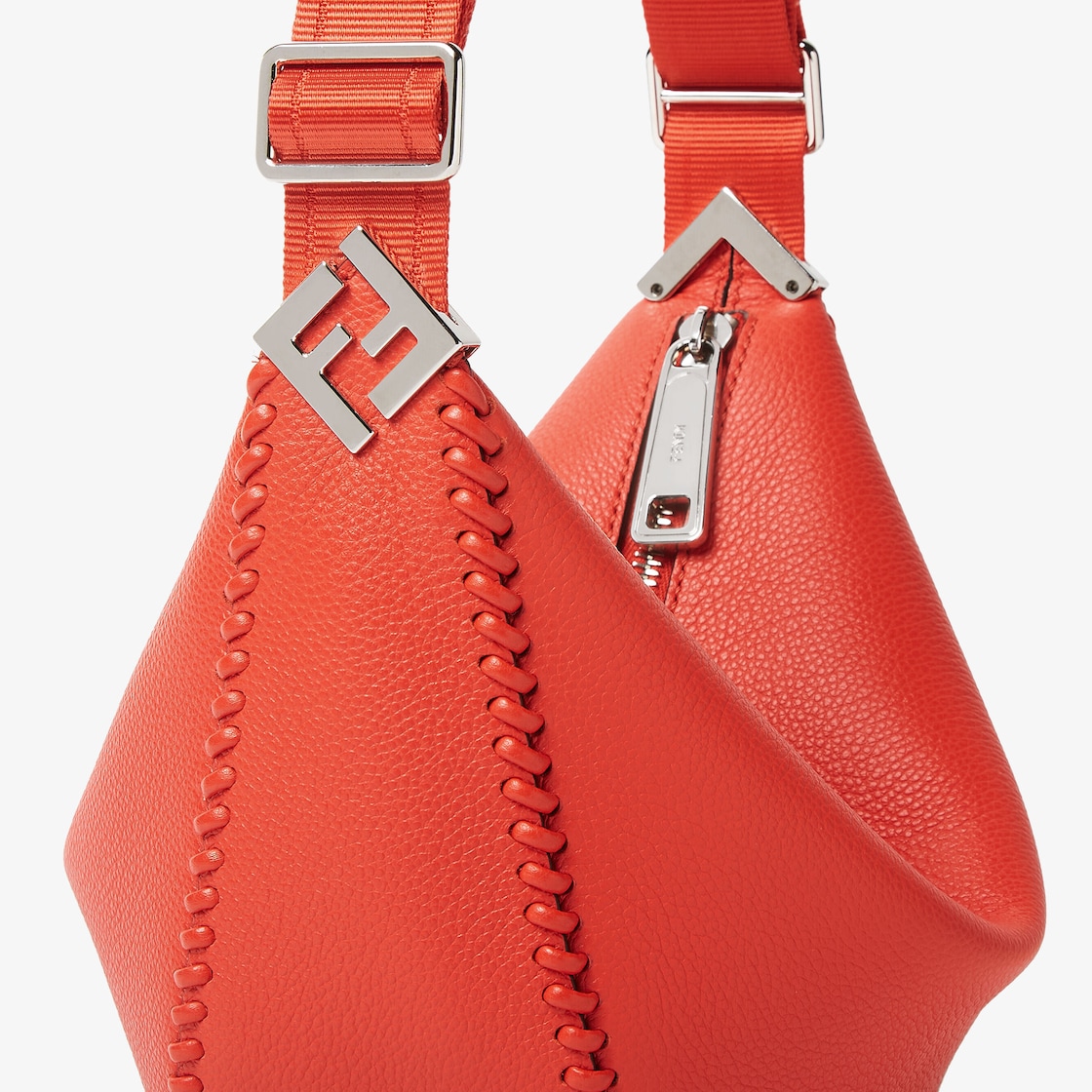 Fendi Roma レザー フェンディ メロン スモール