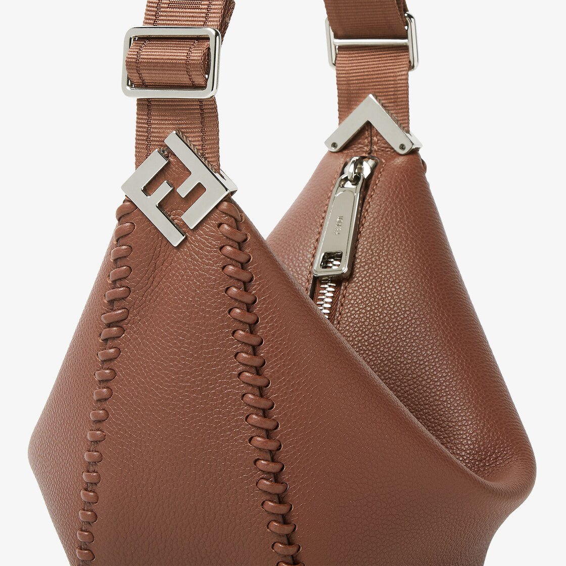 Sac Fendi Melon petit format en cuir Fendi Roma
