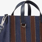 Small Pequin Shopper image 6 of 7