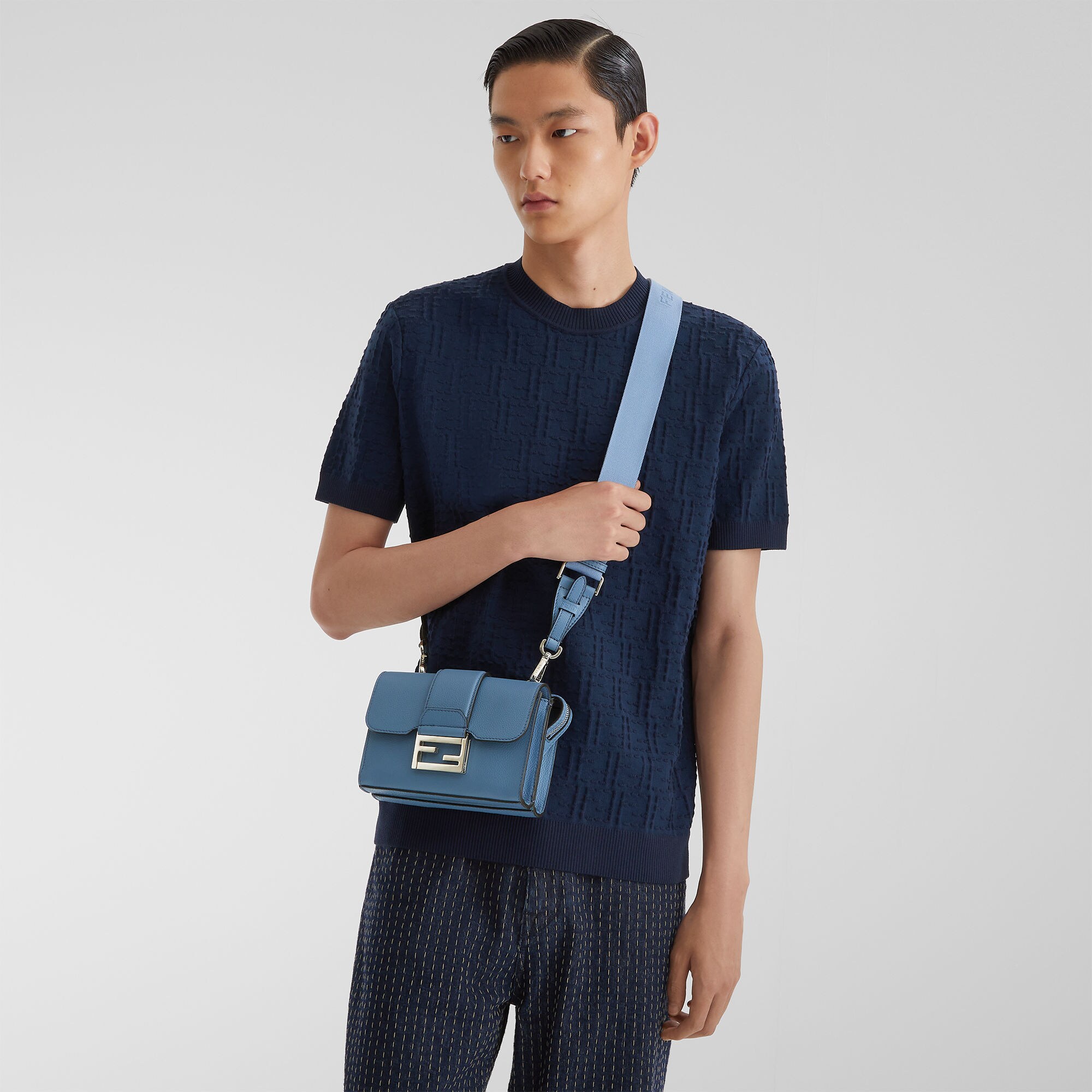 ダブルバゲット レザー ブルー | Fendi ダブルバゲット レザー ブルー | Fendi