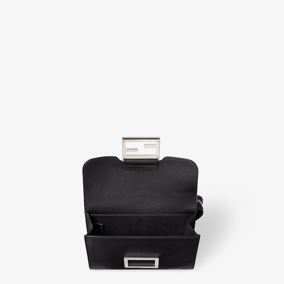 Fendi Baguette® Double Bag, made of black full-grain leather | Thumbnail 5