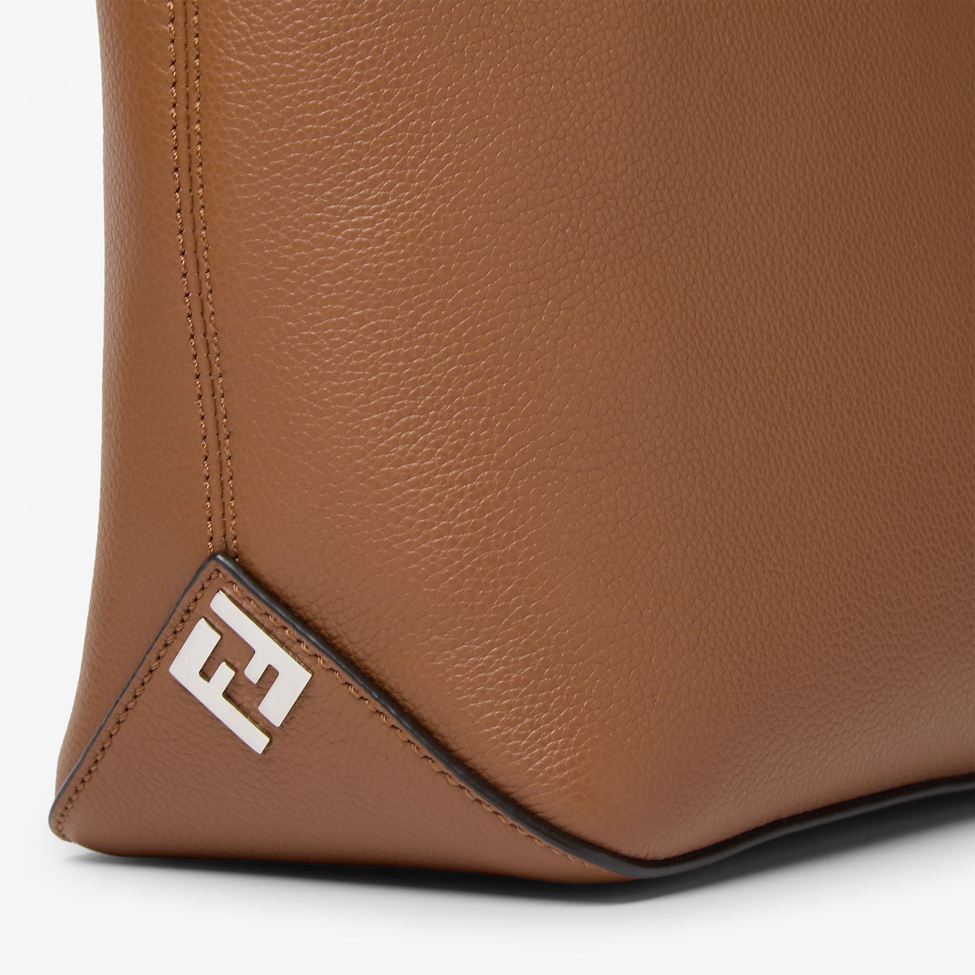 フェンディ ルイ トートバッグ スモール レザー ブラウン | Fendi
