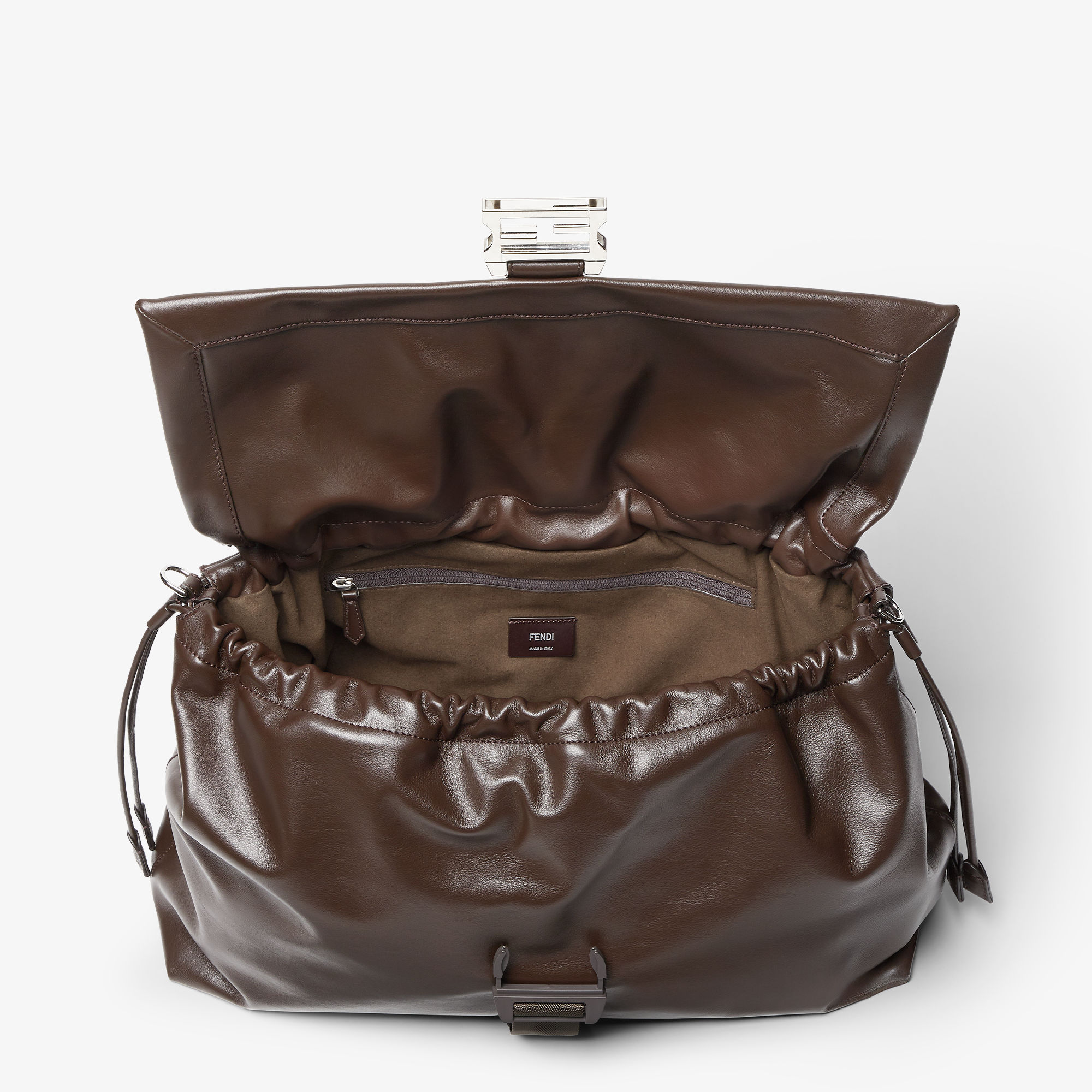 7VA665AV8BF0H3A_07?wid=2000&