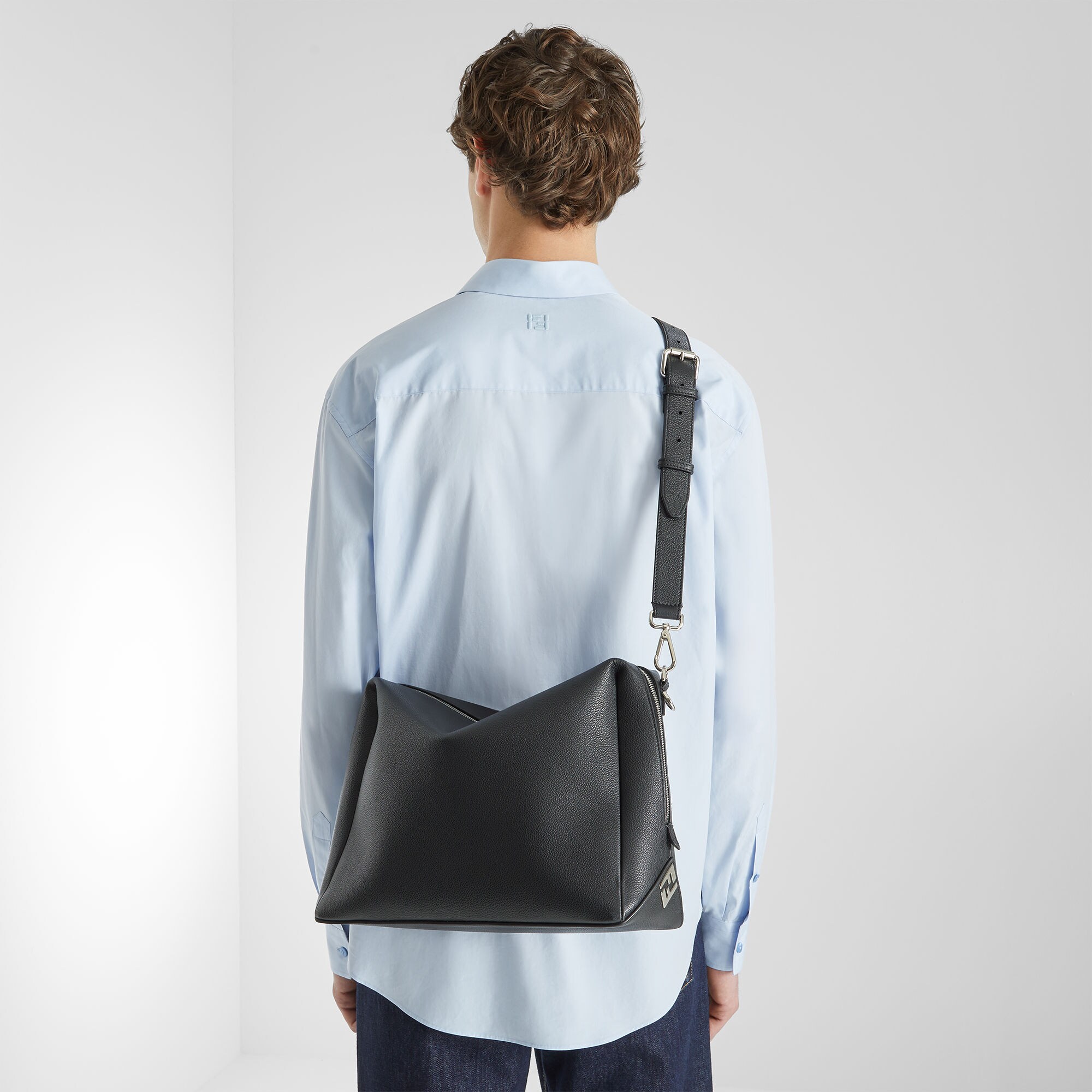 フェンディ ルイ ラージ レザー ブラック | Fendi