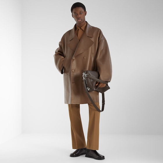 Fendi Large Lui bag with a soft design, made of dark brown | Thumbnail 8