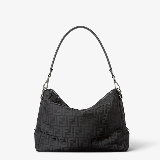 Fendi Large Lui bag with a soft design, made of black | Thumbnail 3