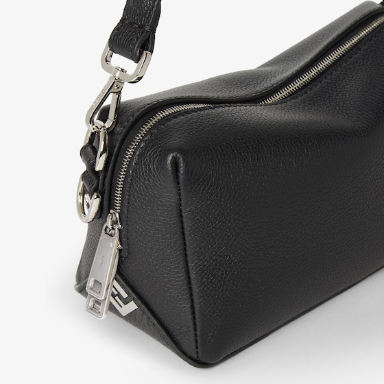Fendi Small Lui bag with a soft design, made of black | Thumbnail 7