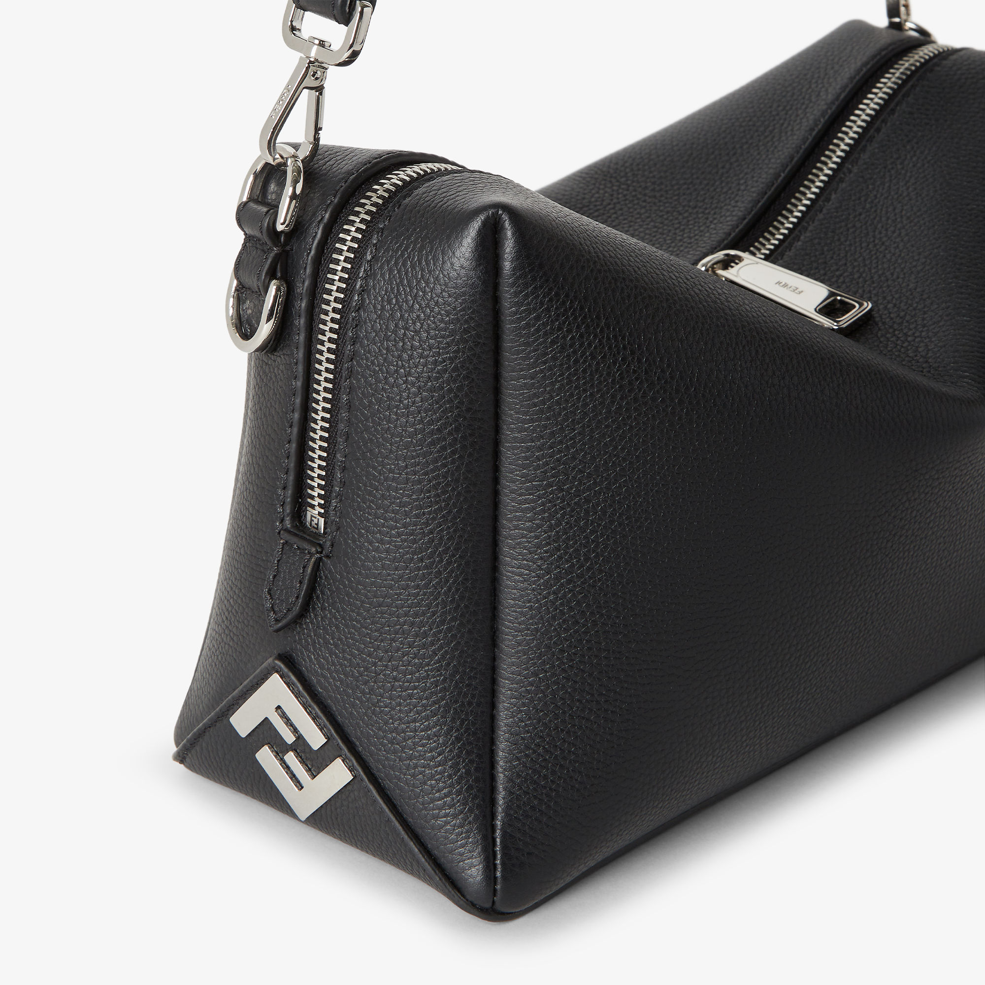 フェンディ ルイ ミディアム レザー ブラック | Fendi