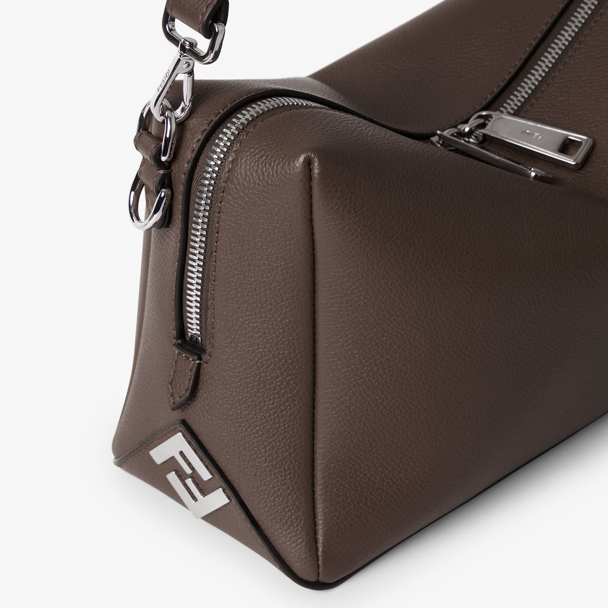 Fendi Medium Lui bag with a soft design, made of chocolate | Thumbnail 6