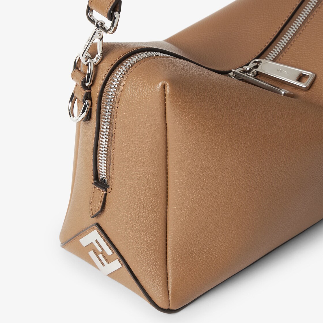 FENDI Lui中型款式
