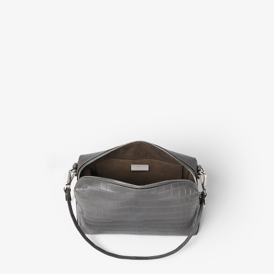 Fendi Medium Lui bag with a soft construction, made | Thumbnail 4