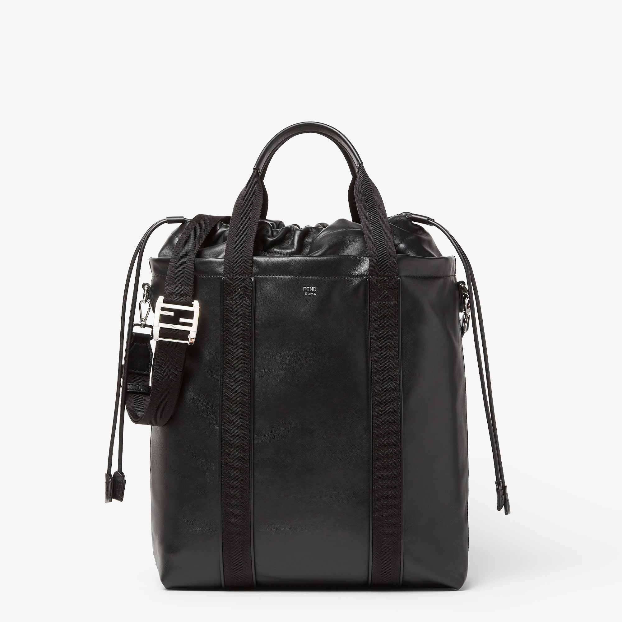 【FENDI】ブラックカラーアストラカンFUR&レザーバケットBAG30㎝美品 FENDI】ブラックカラーアストラカンFUR&レザーバケットBAG30㎝美品