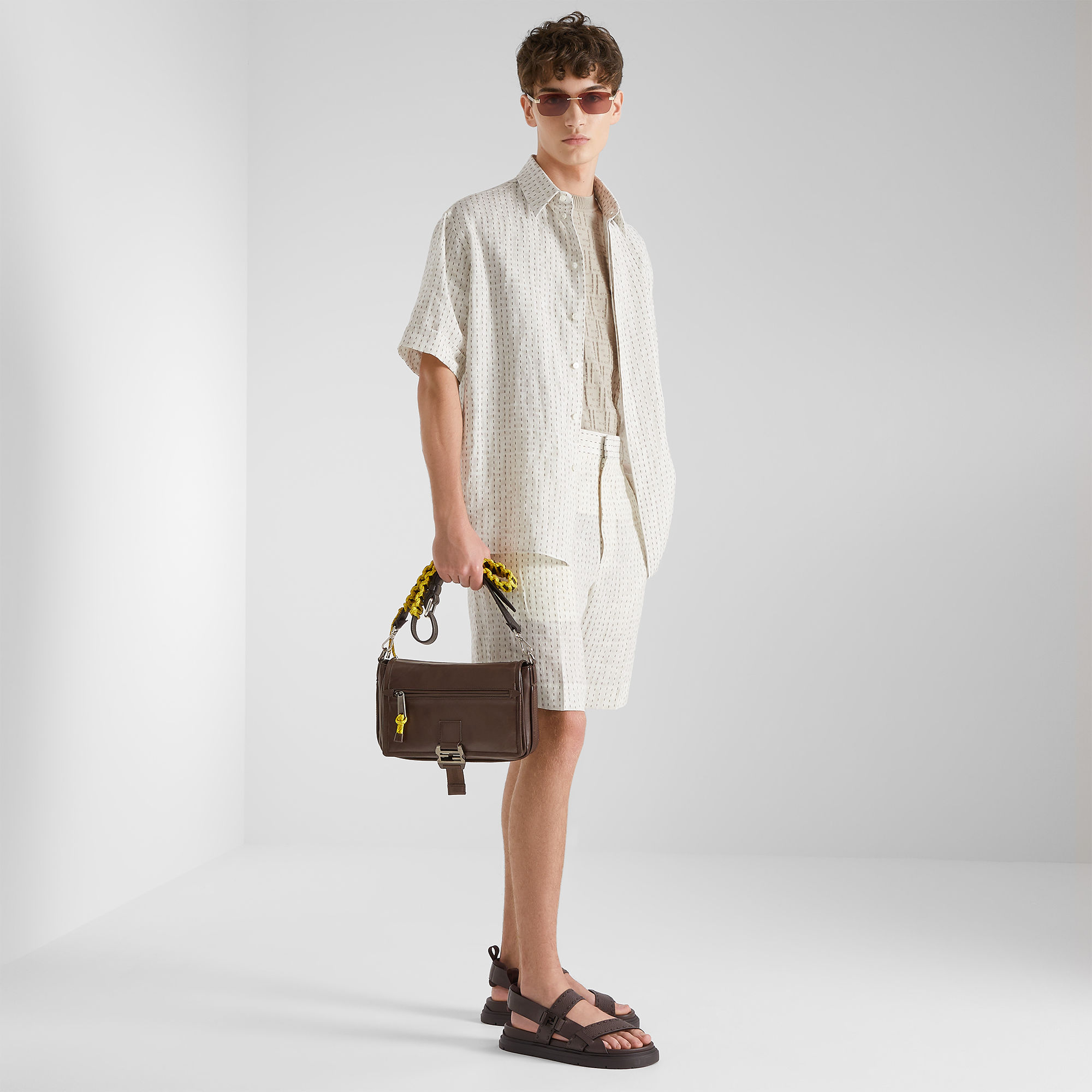 値下げ　フェンディ 写真立て① 値下げ フェンディ 写真立て① FENDI – Trip
