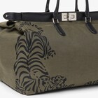 حقيبة Peekaboo Tote كبيرة الصورة 5 من 5