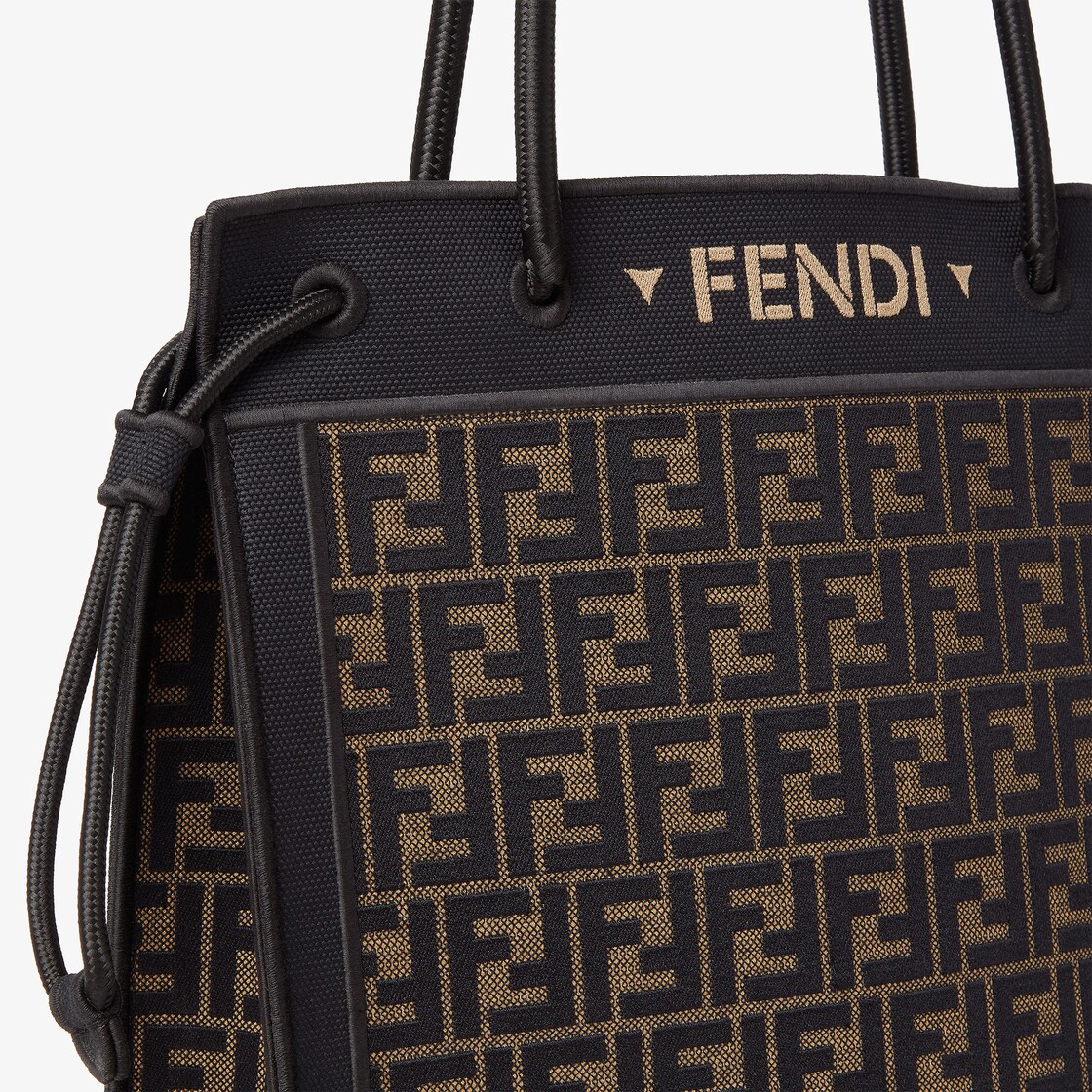 Bolsa shopper Fendi Magic vertical