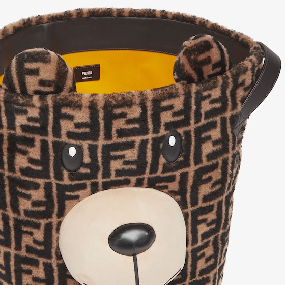 Fendi Shearling toy bag with all-over tobacco FF logo | Thumbnail 4