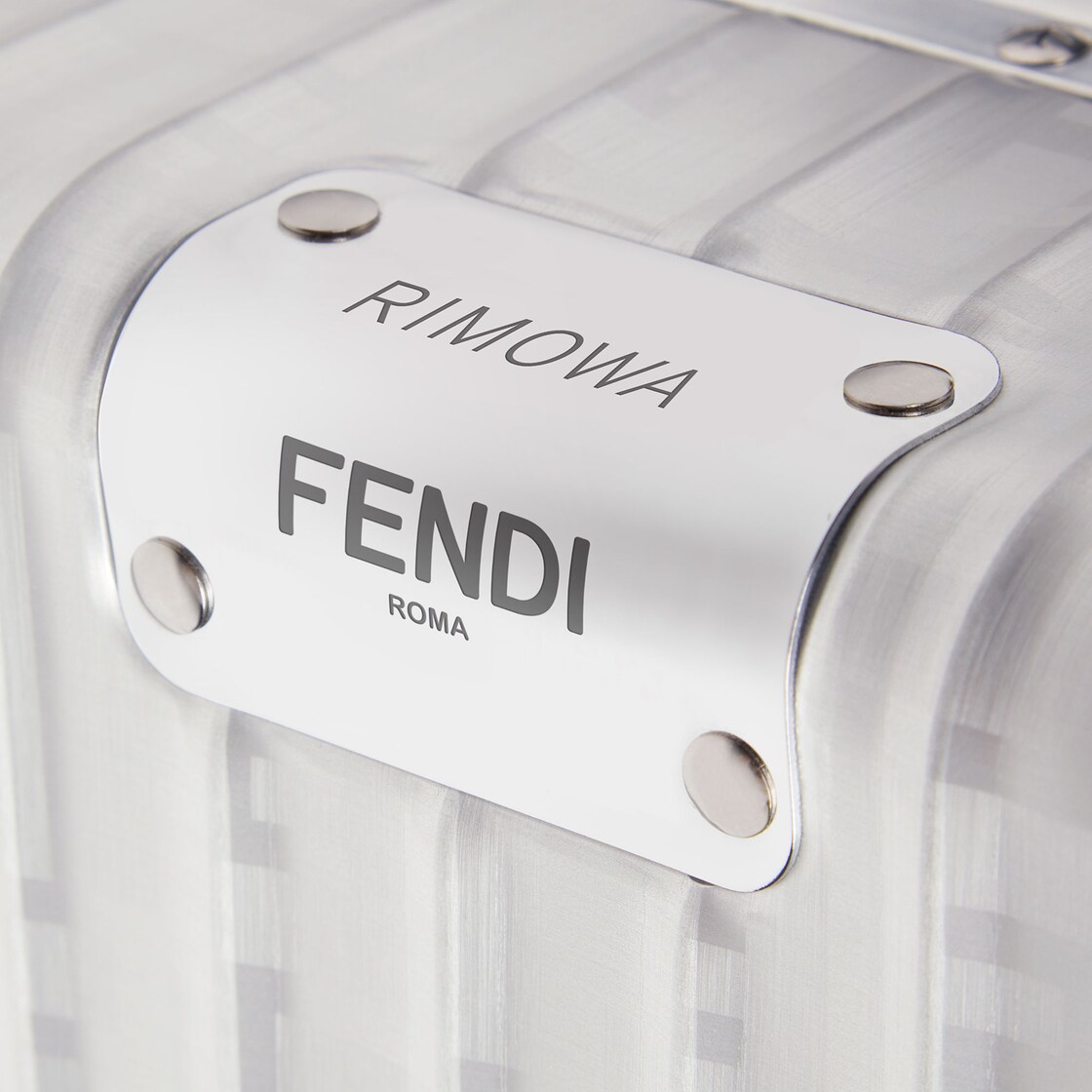 Fendi discount rimowa luggage