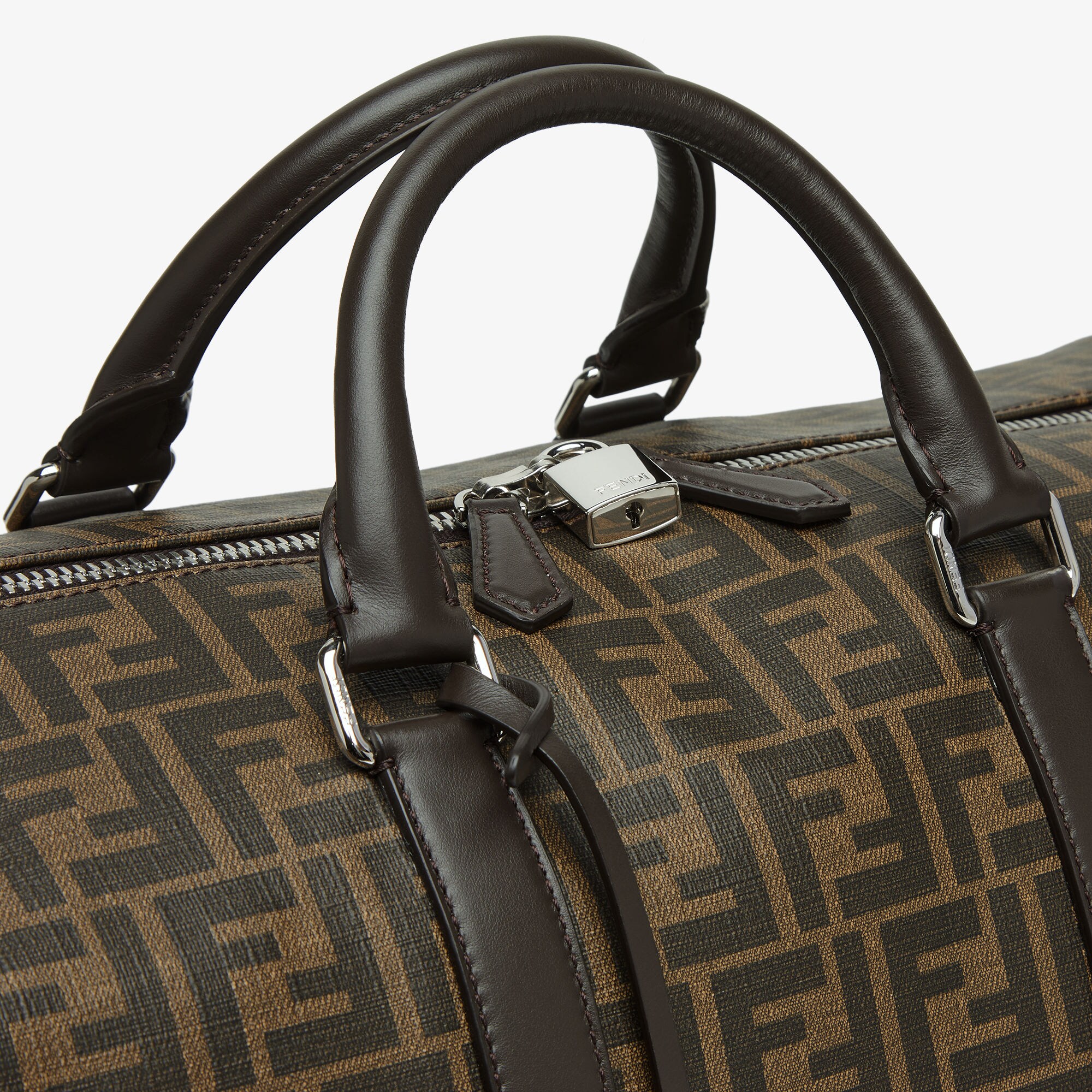 FENDI ダッフルバッグ ミディアム ピーカブー エックスライト スモール カーフレザー ブラック | Fendi