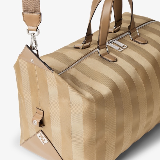 Fendi Lui 48 Duffle | Thumbnail 6