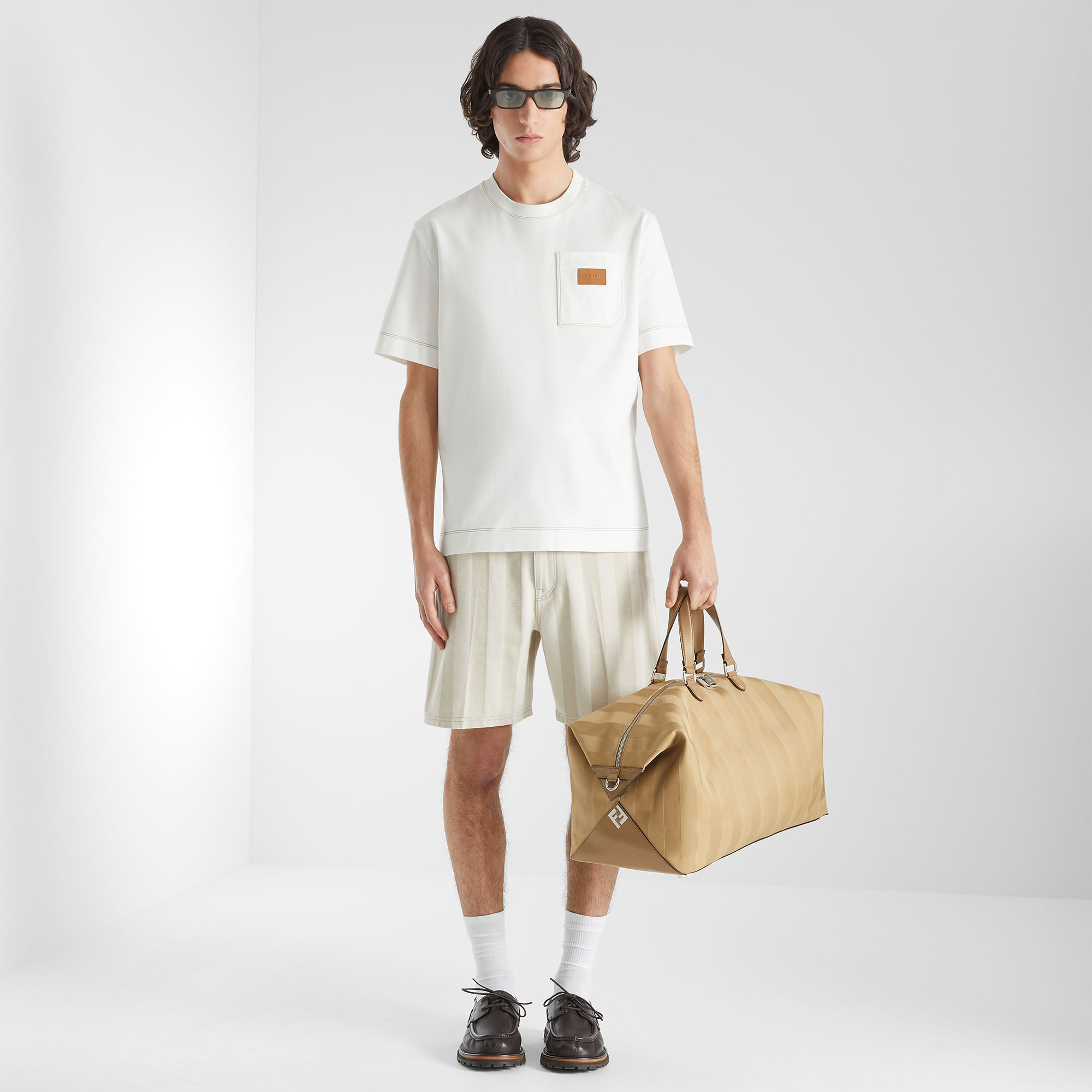 Fendi Lui 48 Duffle - Beige | FENDI US