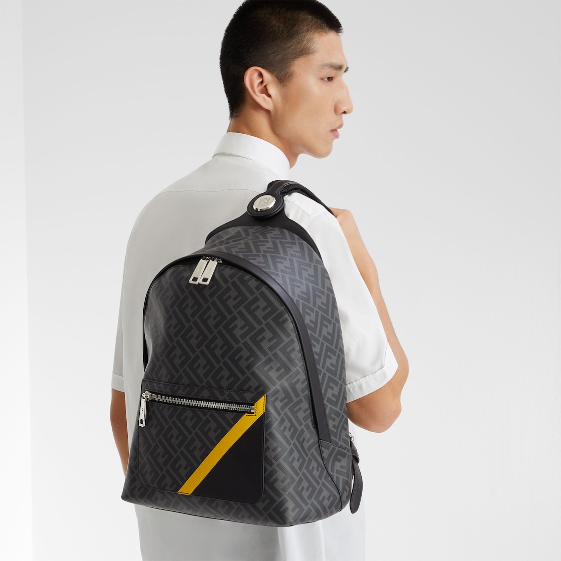 Fendi Chiodo Medium Fendi Diagonal