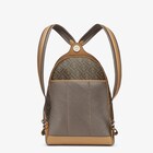 Fendi Chiodo Fendi Diagonal بحجم متوسط