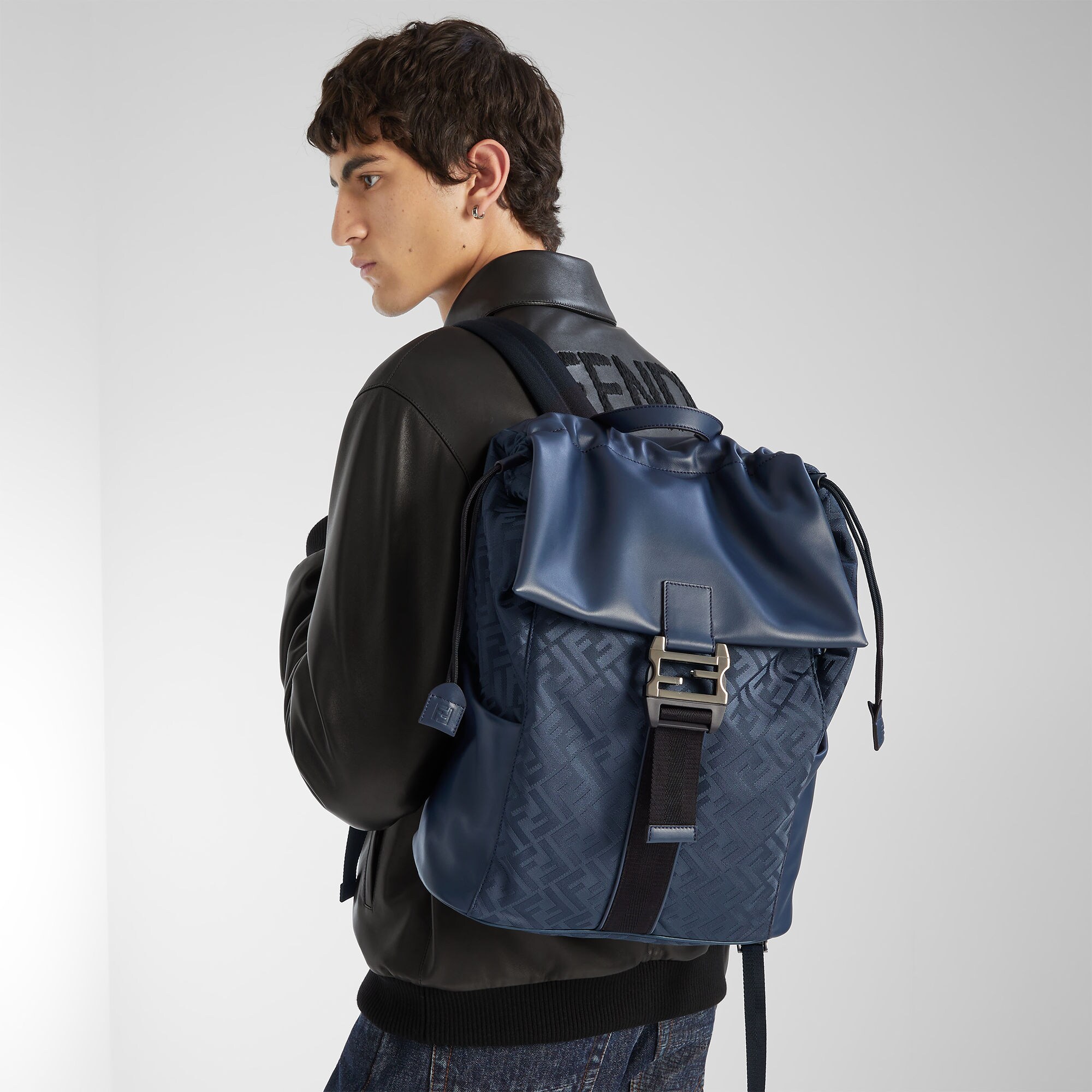 FENDI フェンディ リュック ブルー レザー フェンディ フラックス バックパック ファブリック ブルー | Fendi