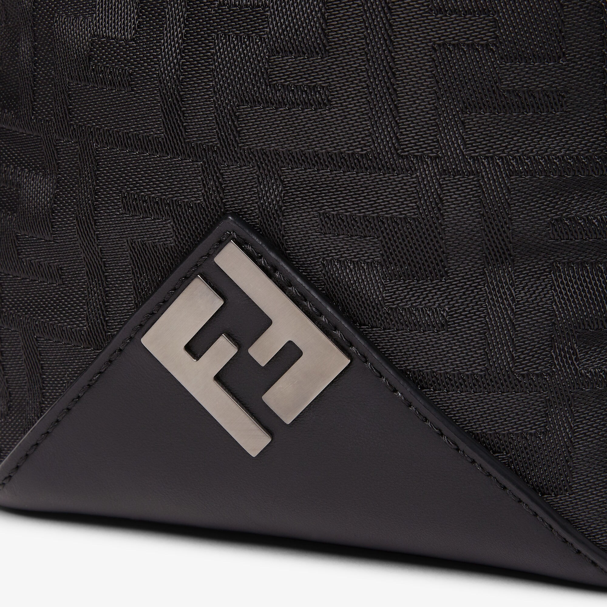 フェンディ ルイ バックパック ファブリック ブラック | Fendi