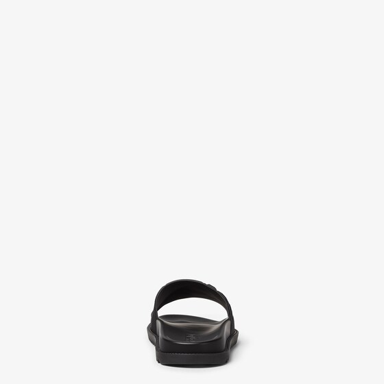 Fendi Sandals with high strap | Thumbnail 3