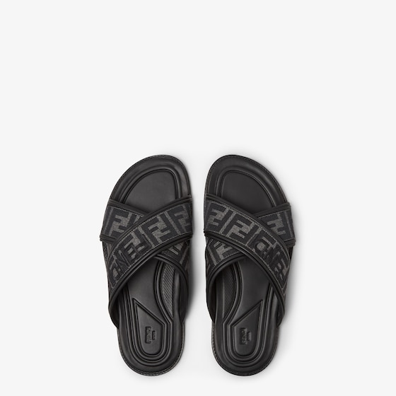 Fendi Sandals with cross-over bands and non-slip rubber soles | Thumbnail 4