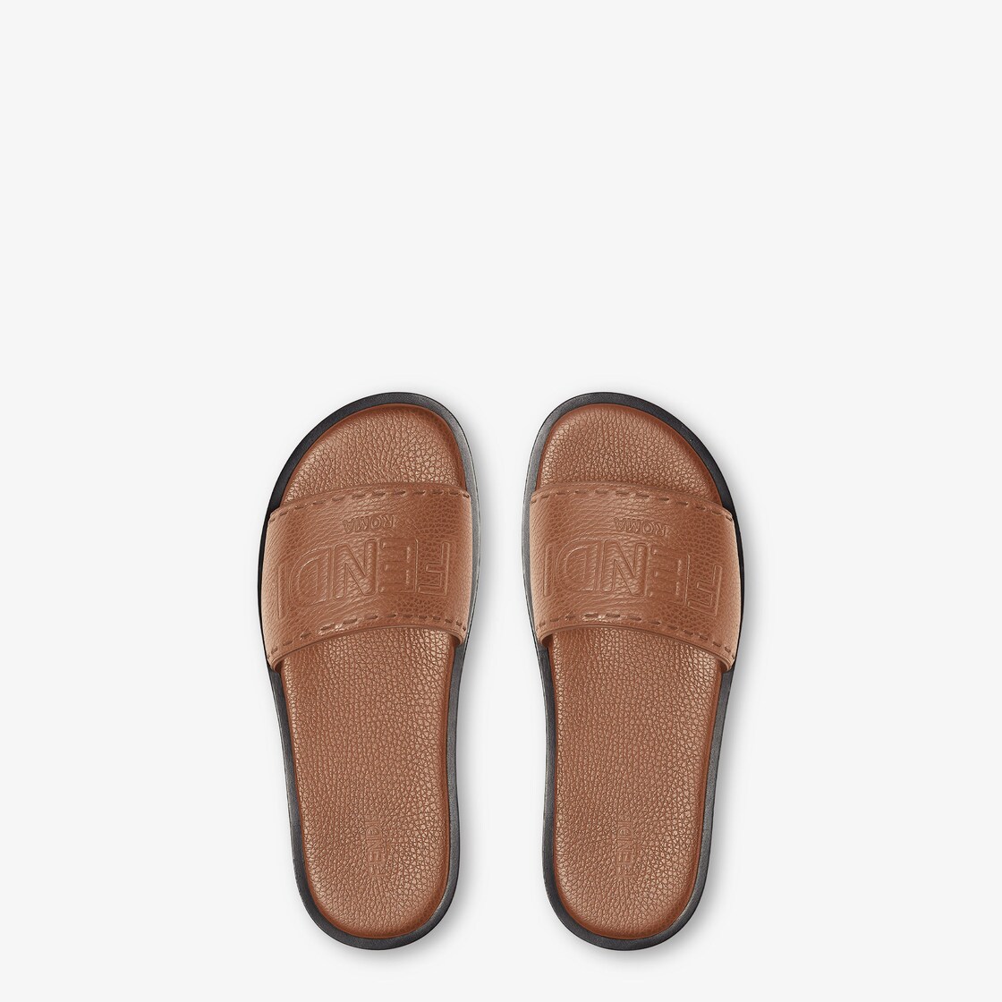 صندل Slide‎‏ ‎Fendi Roma‏ من الجلد