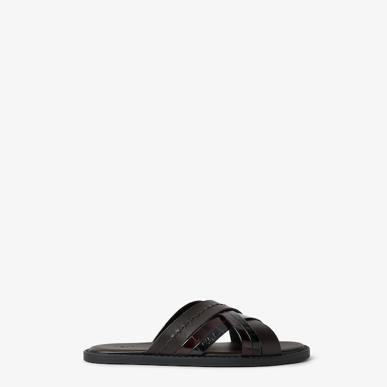 Fendi Pequin Slides In Brown