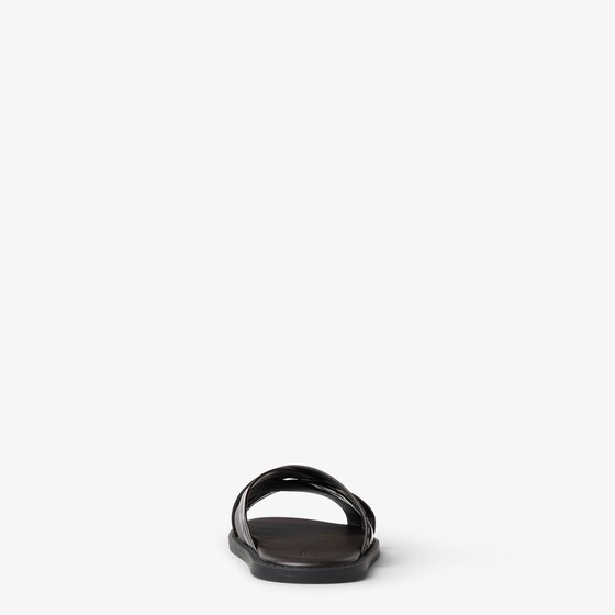 Fendi Sandals with cross-over bands and non-slip rubber soles | Thumbnail 3