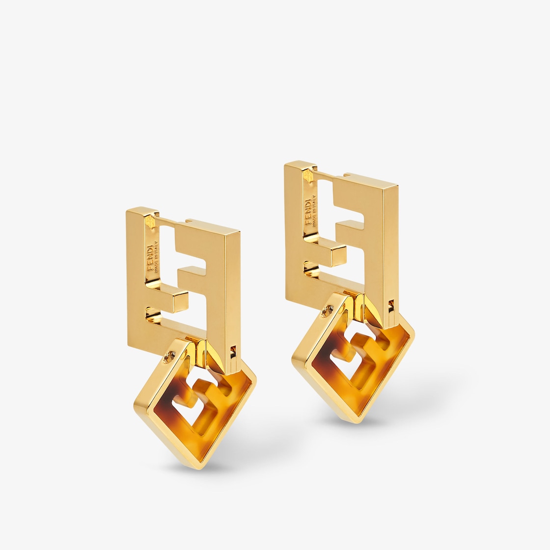 フォーエバー フェンディ ピアス ゴールドカラー仕上げ ゴールド フォーエバー フェンディ ピアス ゴールドカラー仕上げ ゴールド