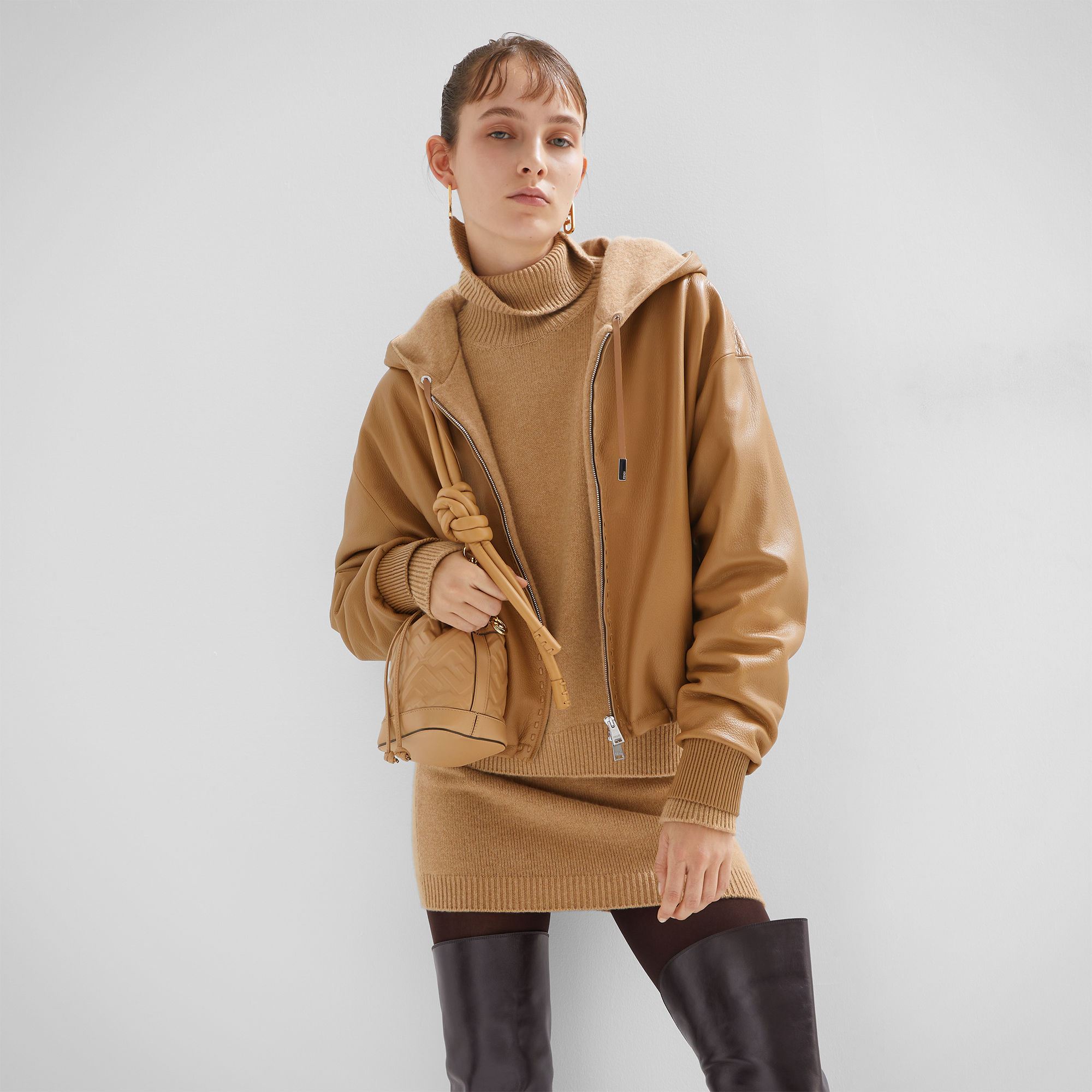 フェンディ オーロック ピアス ゴールド仕上げ ゴールド | Fendi フェンディ オーロック ピアス ゴールド仕上げ ゴールド | Fendi