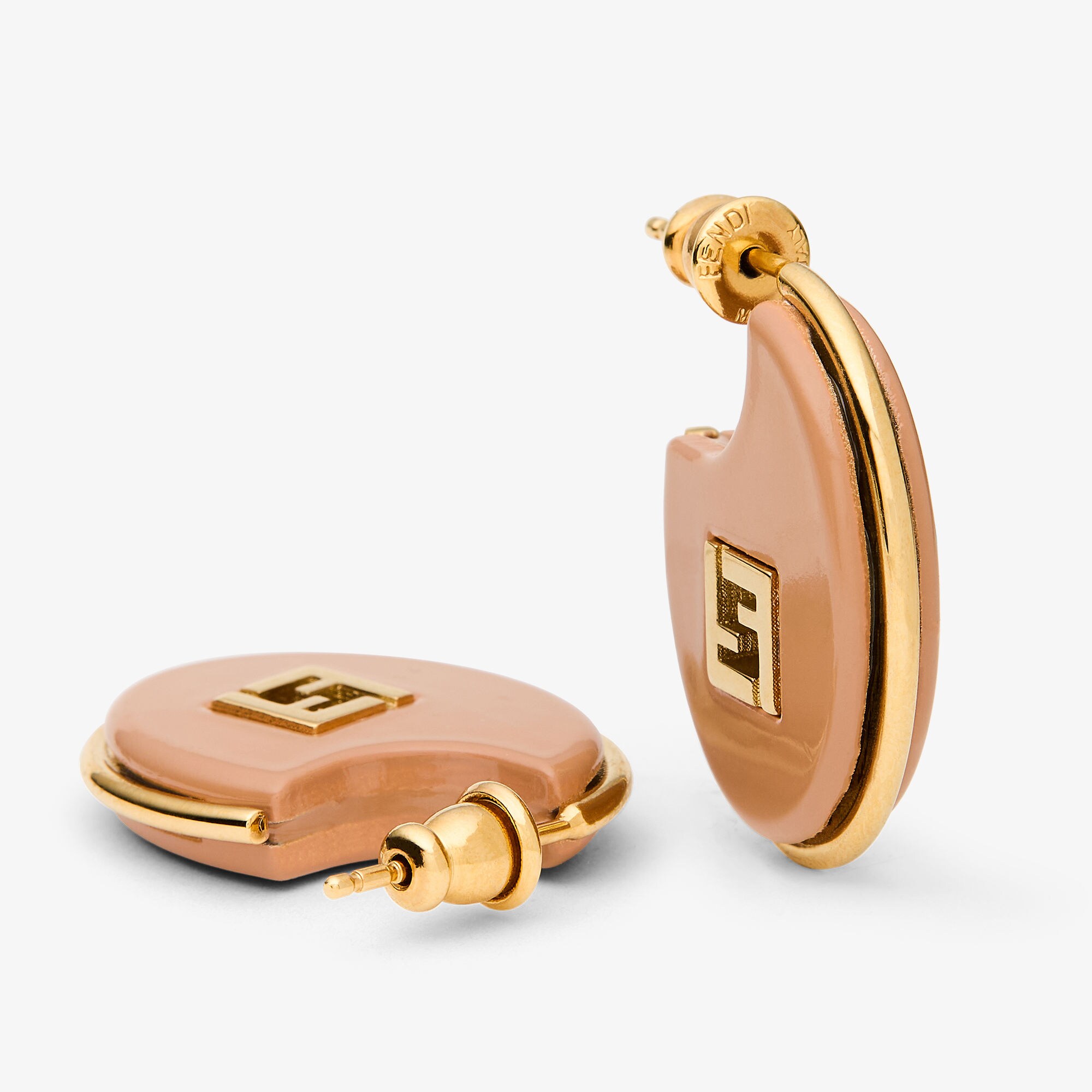 フォーエバー フェンディ ピアス レジン＆ゴールド仕上げ ベージュ | Fendi